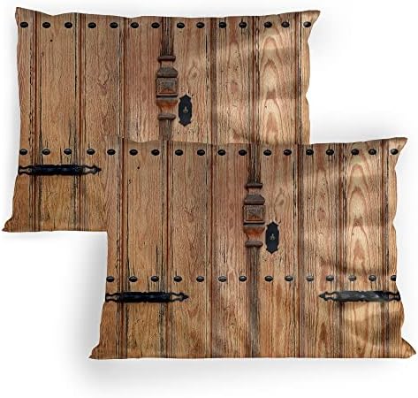 Ambesonne Pillow Rustic Sham Conjunto de 2, porta de madeira com estilo de cadeado em estilo de ferro Espaço fechado de imagem de