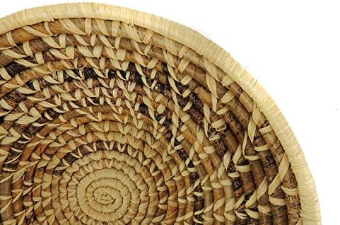 Tigela de cesto africana em espiral