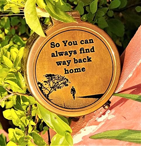 Bússola de bronze dourado para que você sempre possa encontrar o caminho de volta para casa, com bússola de acampamento
