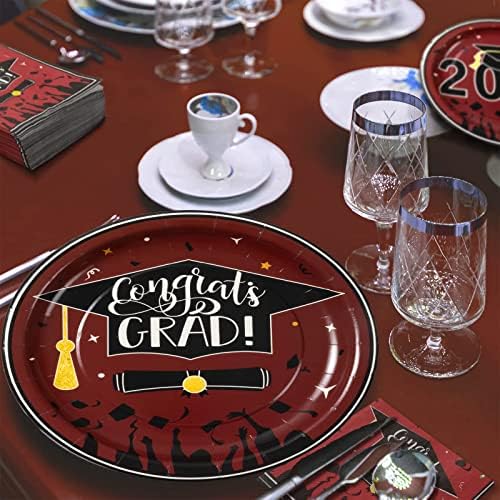 Decorações de festas de graduação de 200pcs para a turma de 2023 Maroon Parabéns Placas de Papel Disponível e Guardass