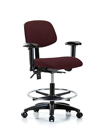 Labtech Seating LT42438 Cadeira de bancada média, tecido, base de nylon - braços, anel de pé cromado, rodízios, preto