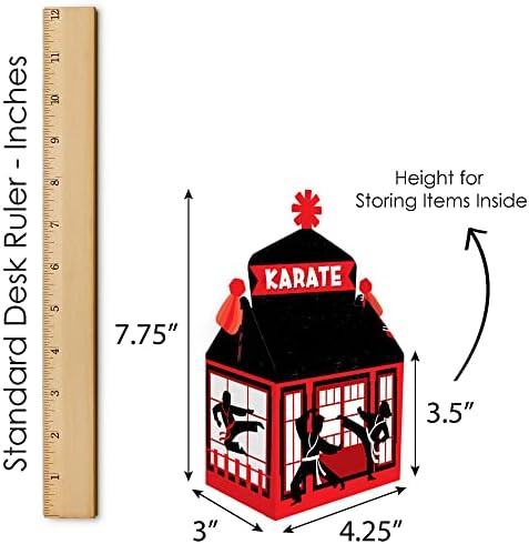 Big Dot of Happiness Karate Master - Tratar favores da festa da caixa - Party de aniversário de artes marciais Goodie Gable Boxes - Conjunto de 12