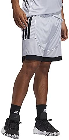 Criador masculino da Adidas 365 shorts