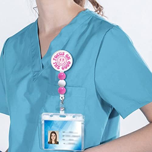Belto de emblema retrátil com clipe de jacaré giratório rosa smiley rosto leopardo emoji portador com miçangas engraçadas de enfermeira