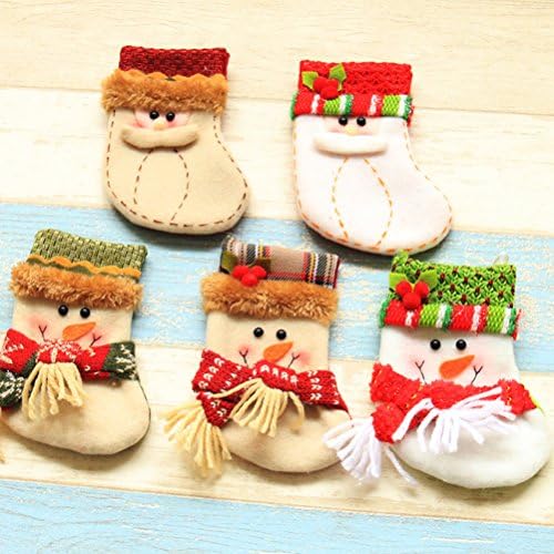 PretyZoom Christmas Staque Decorações de Natal Grandes meias de Natal Presente Sacos de doces meias Khaki boneca de neve bordada para personagens fofos Favor