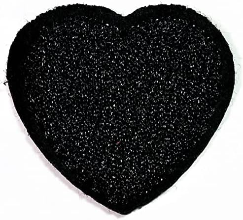 Kleenplus 3pcs. Mini Patch Black Heart Patch Fonos fofos em remendo apliques de apliques costuram em patch para vestes jeans jaquetas chapéus mochilas camisetas acessórios