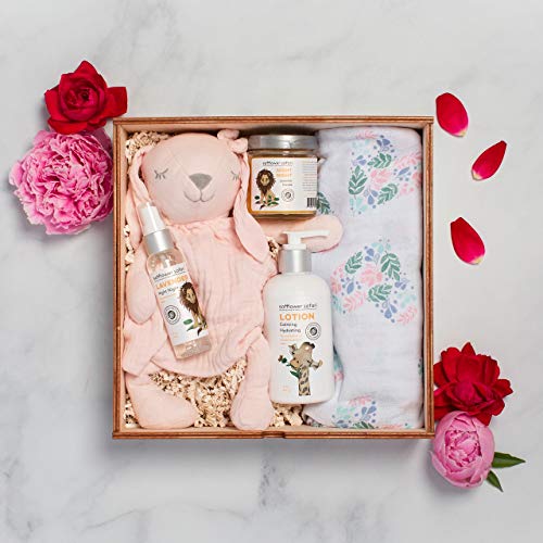 Night Night Lavender Aromaterapy Baby Gift Set, tema de coelho rosa, cuidados com a pele natural e hipoalergênica, feita à mão nos EUA
