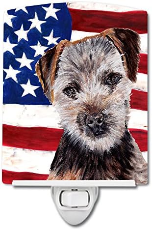 Tesouros de Caroline SC9639CNL Norfolk Terrier Puppy com bandeira americana EUA Luz noturna de cerâmica, compacta, certificada