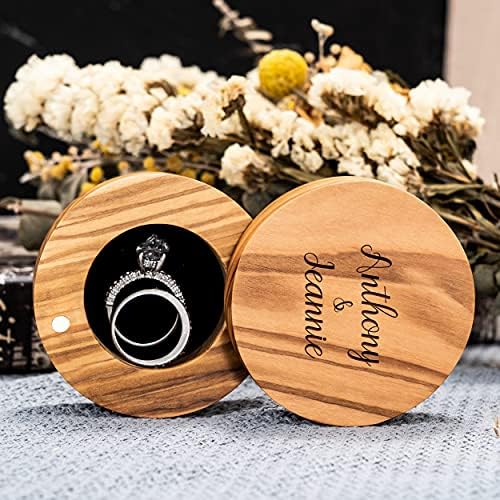 Caixa de anel gravada personalizada de Kwood, caixa de madeira personalizada em forma redonda, suporte da caixa de presente de jóias para a cerimônia de casamento da proposta